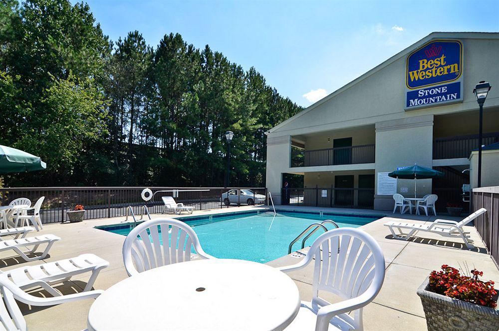 Quality Inn & Suites Atlanta Stone Mountain Esterno foto